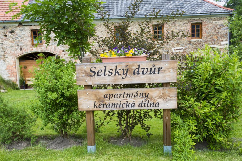 Apartament Selsky Dvur Kájov Zewnętrze zdjęcie