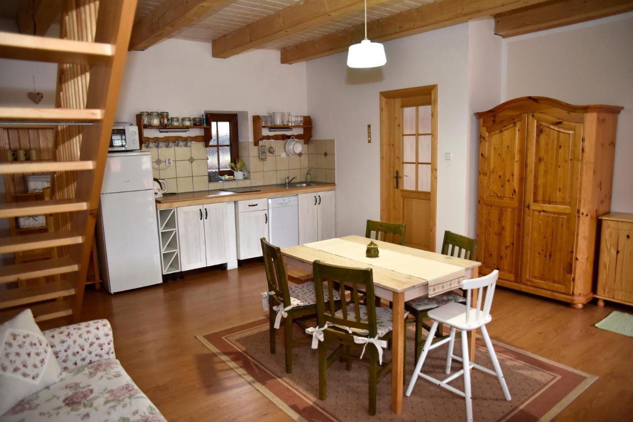 Apartament Selsky Dvur Kájov Zewnętrze zdjęcie