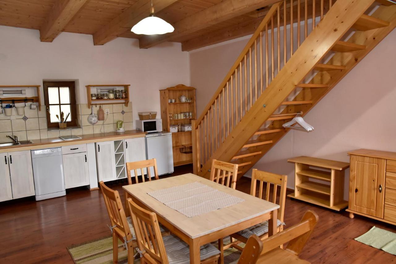 Apartament Selsky Dvur Kájov Zewnętrze zdjęcie
