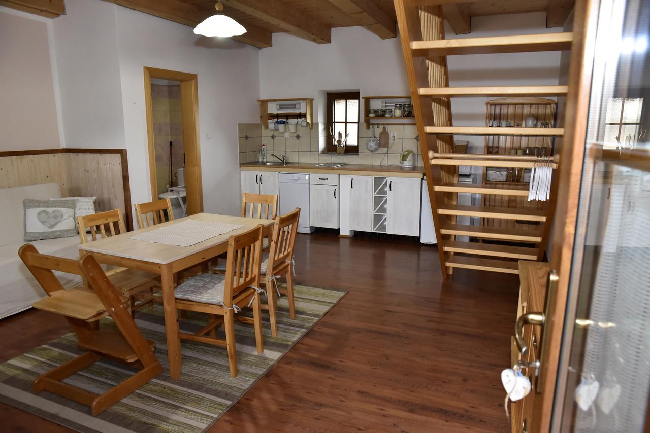 Apartament Selsky Dvur Kájov Zewnętrze zdjęcie